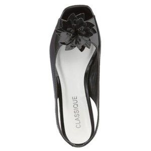 Classique Daisy black patent vinyl sling back open toe wedge sandals (73)